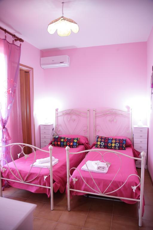 B&B Gi & Gio Càbras Eksteriør billede